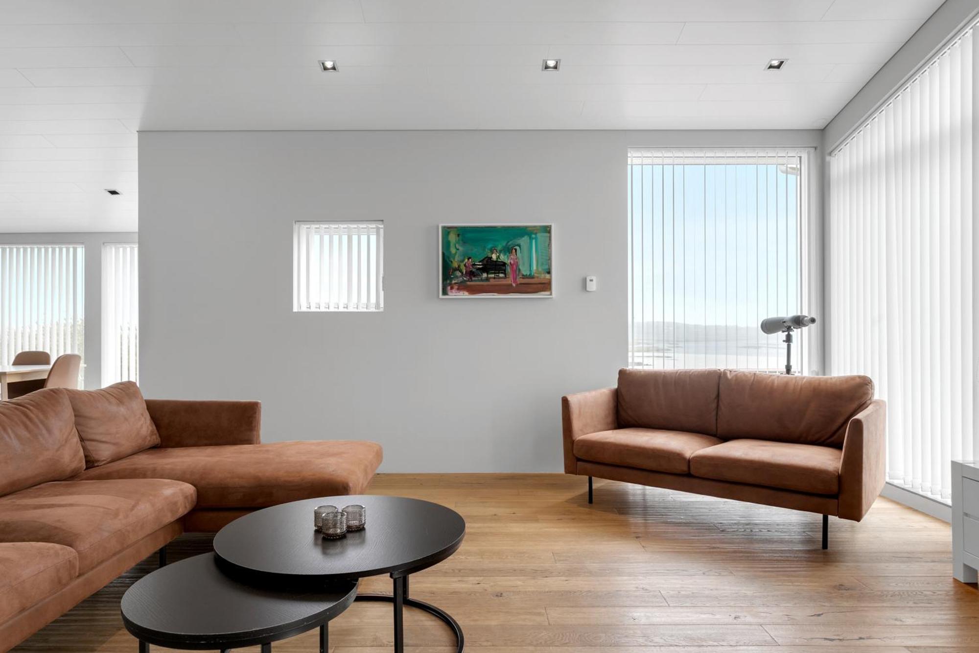 Luxury Villa With River View Laugaras エクステリア 写真